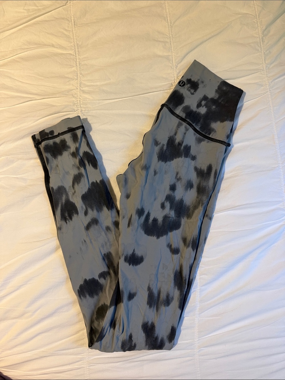 Lululemon Tie-Dye Gray & Black High-Waist Leggings